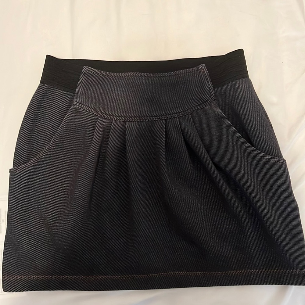 Stretchy skirt